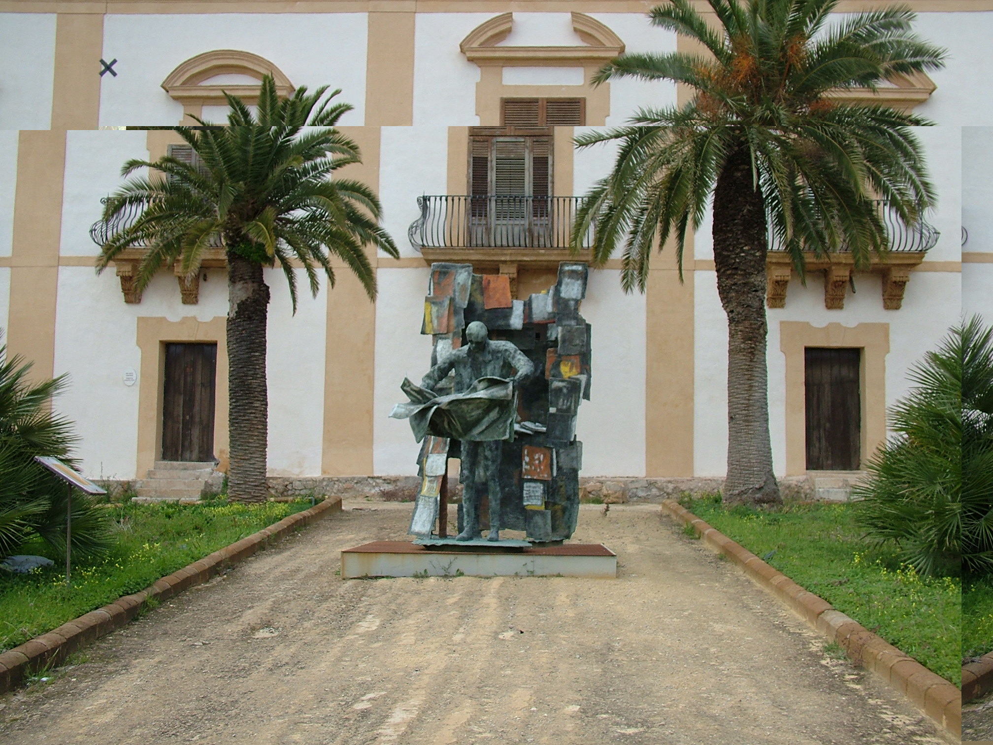 Le Sculture — Villa Cattolica